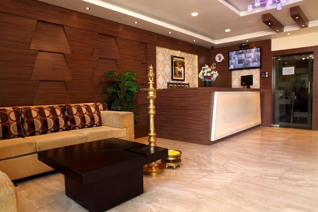Hotel Sbs Grand Coimbatore Exterior foto